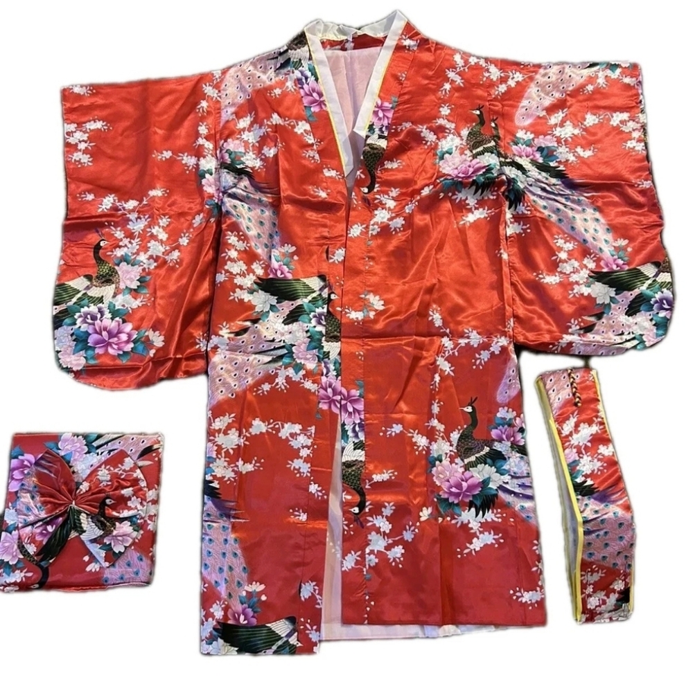 Botanmu Kimono Robe Red Flowers Peacocks Belt Cosplay Dress